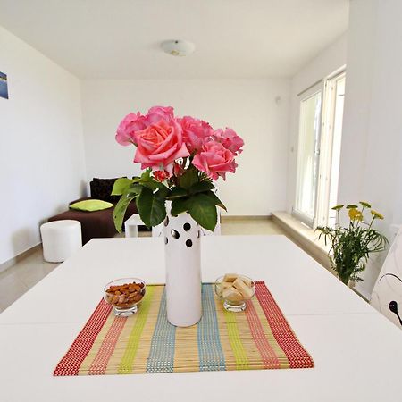 Apartments Gusti Drače Eksteriør billede