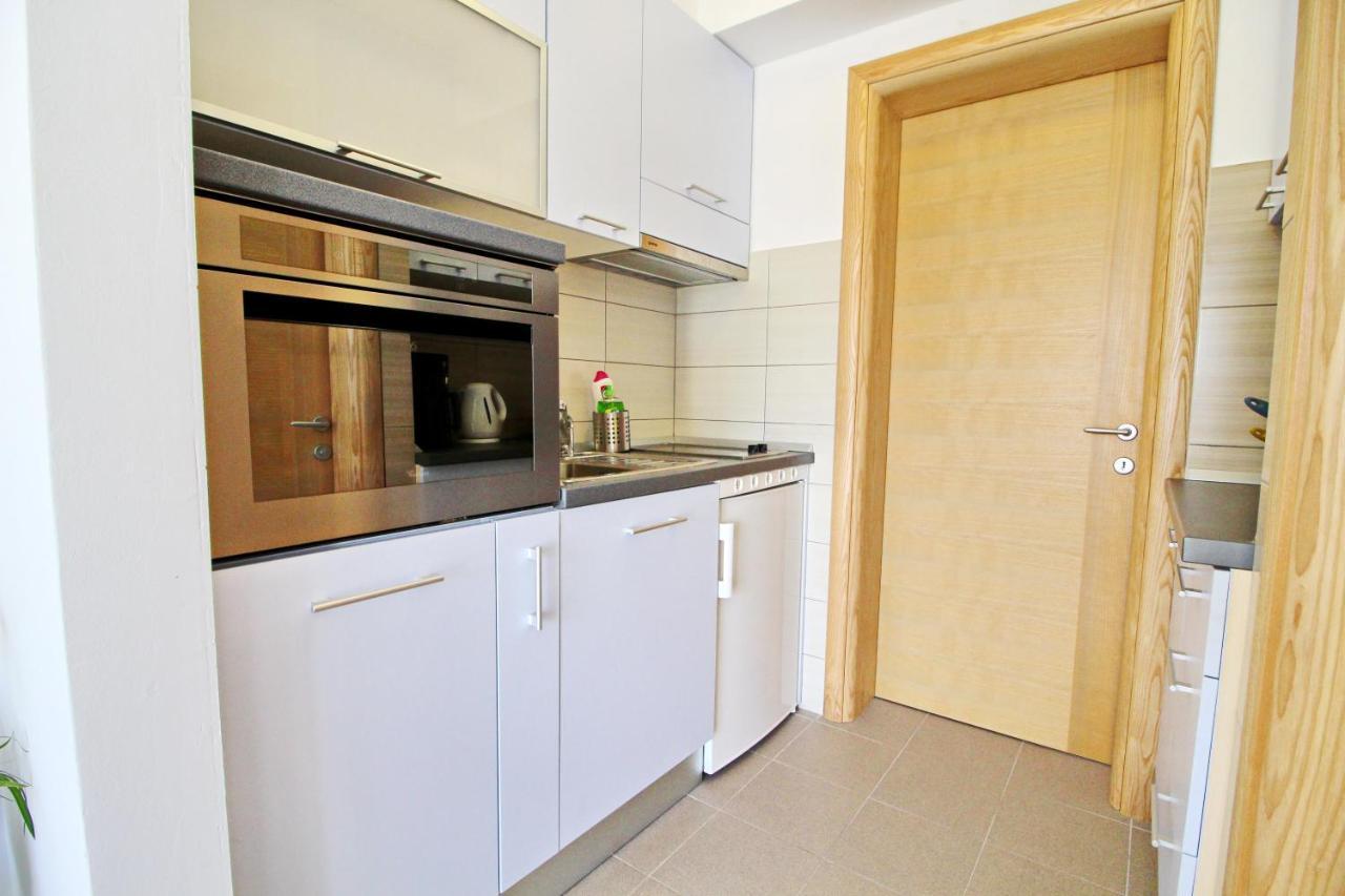 Apartments Gusti Drače Eksteriør billede