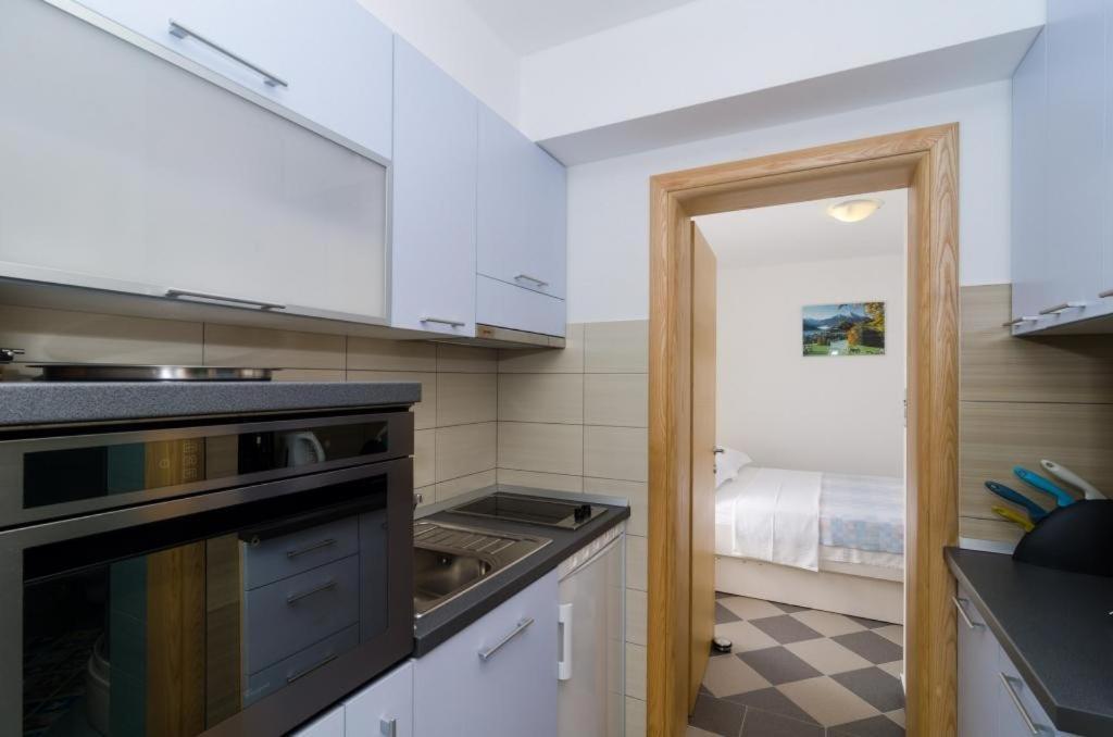 Apartments Gusti Drače Eksteriør billede